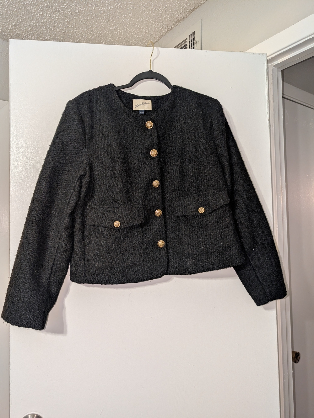 Black Bouclé Button-Front Women's Office Padded Shoulder Jacket NWT